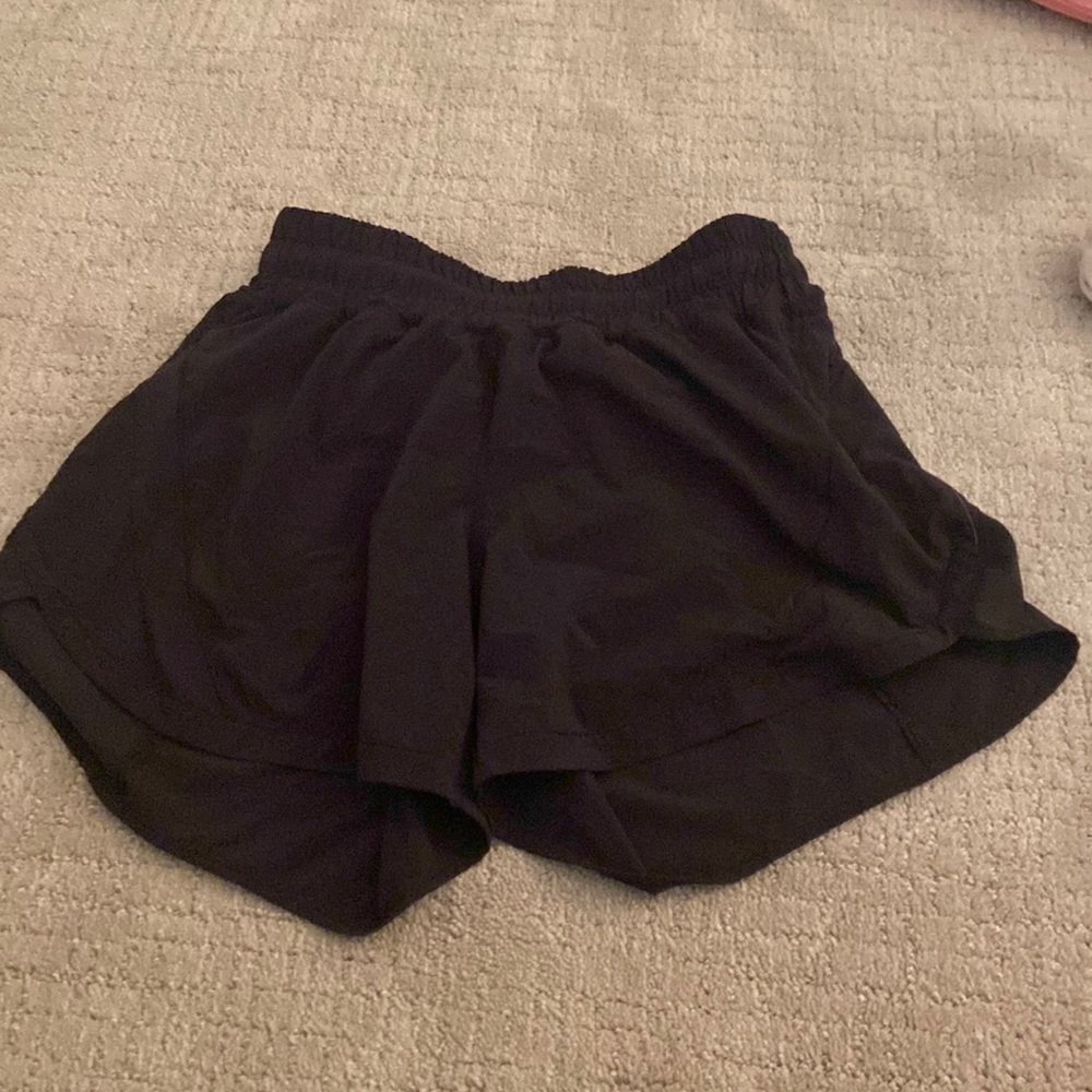 black longer lulu shorts